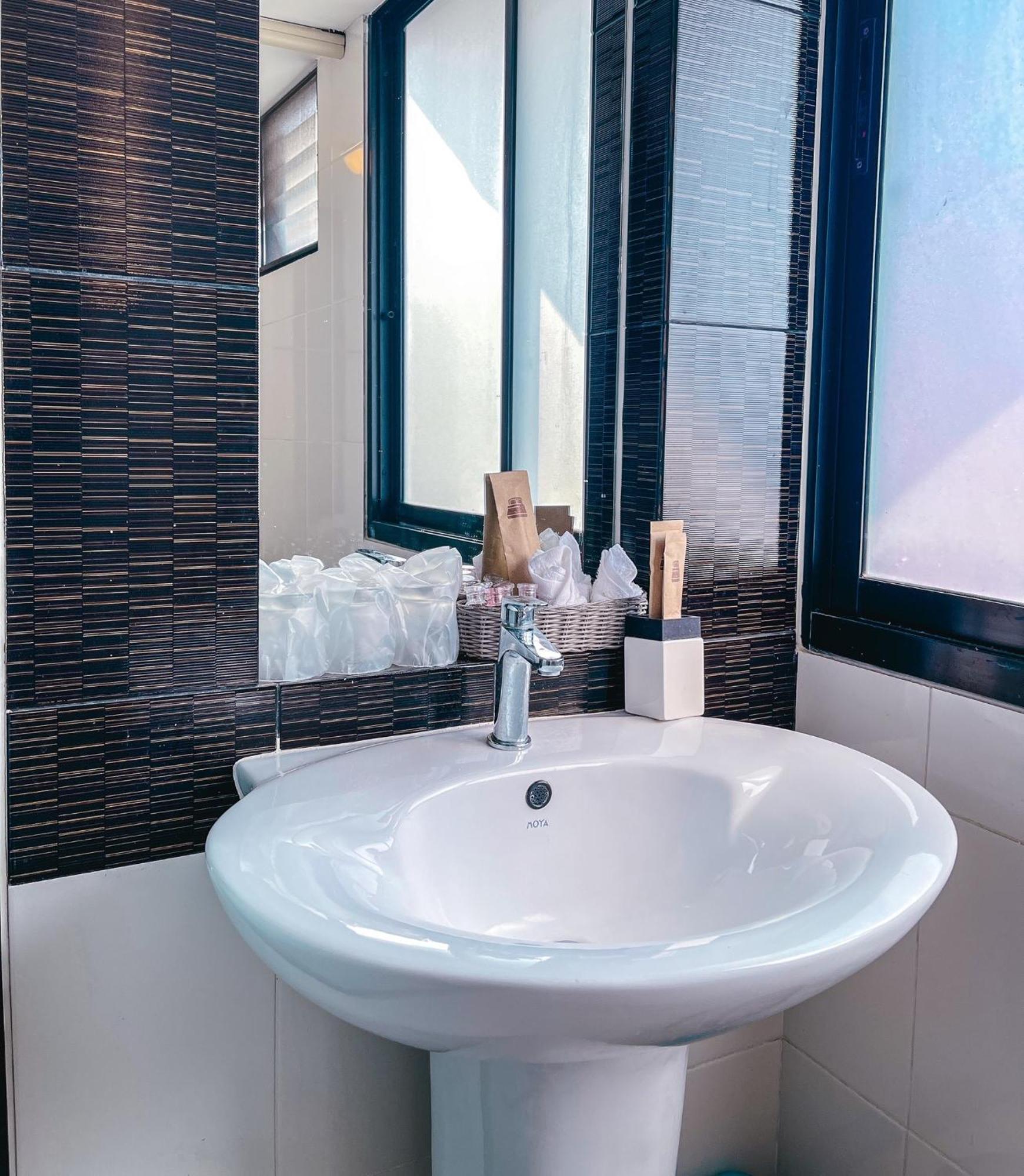 Baik Suite Bangkok Zewnętrze zdjęcie