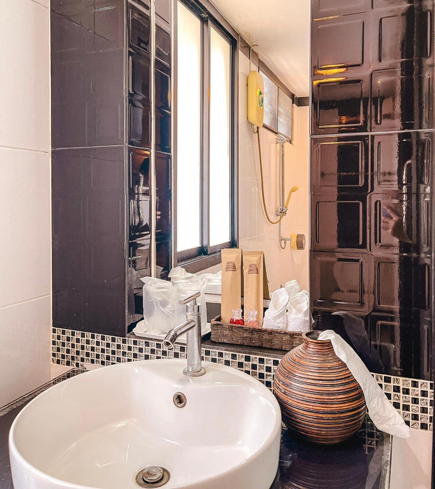Baik Suite Bangkok Zewnętrze zdjęcie