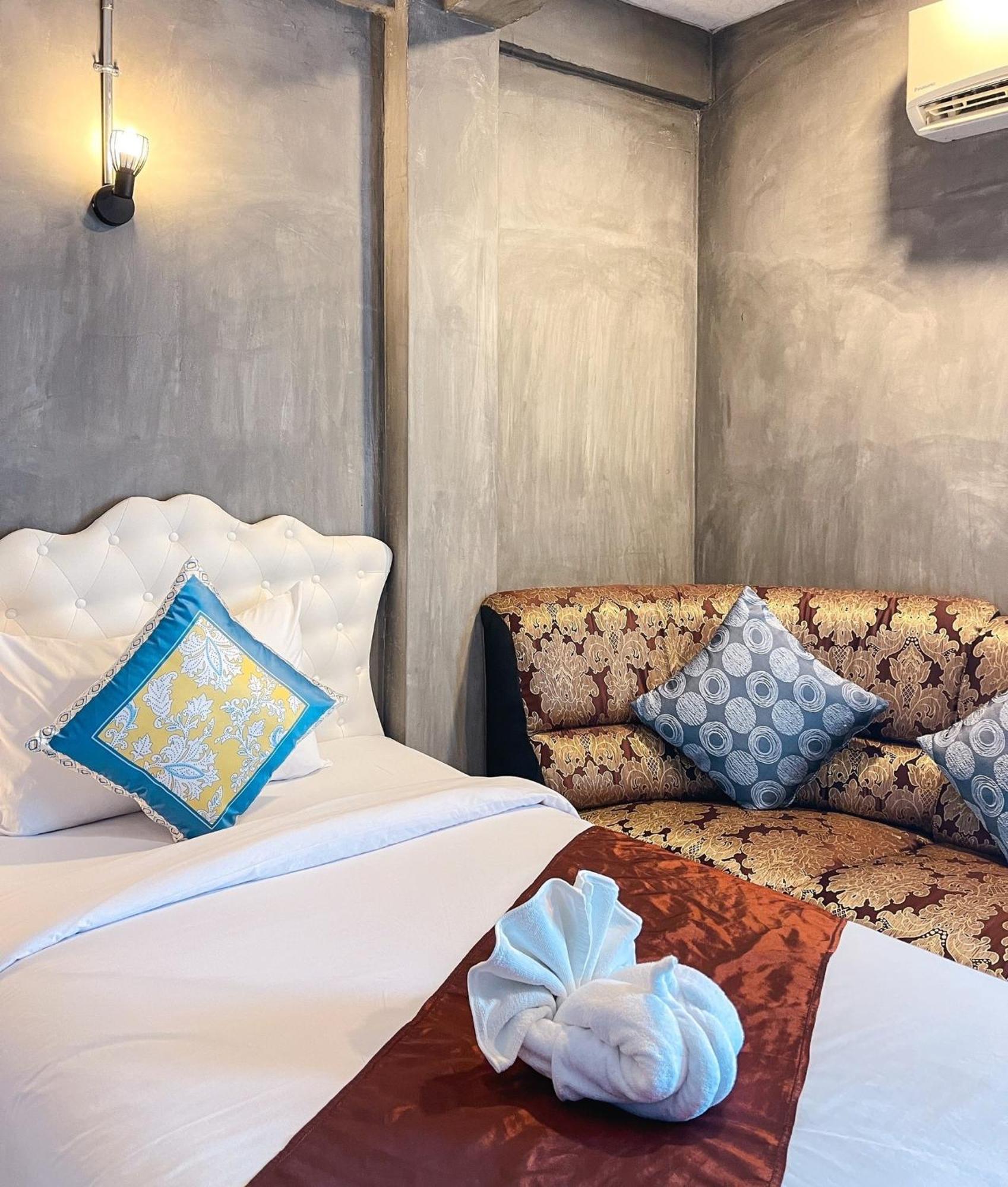 Baik Suite Bangkok Zewnętrze zdjęcie